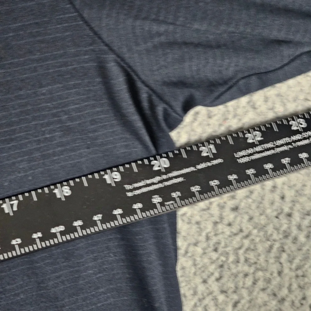 Travis Mathew Pullover Mens M Blue Heathered Quarter Zip Long Sleeve Golf Top